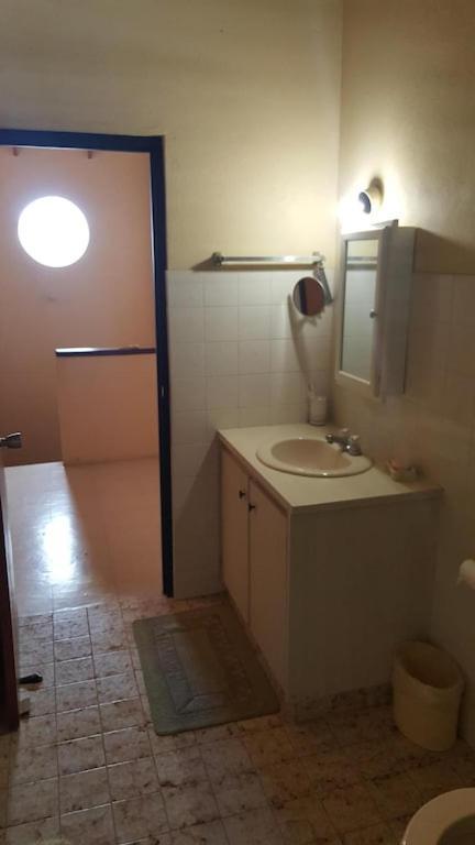 הוילה ברידג'טאון Donamae 2 Story Barbados House מראה חיצוני תמונה